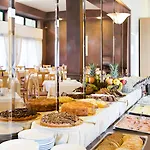 Hotel Meeting